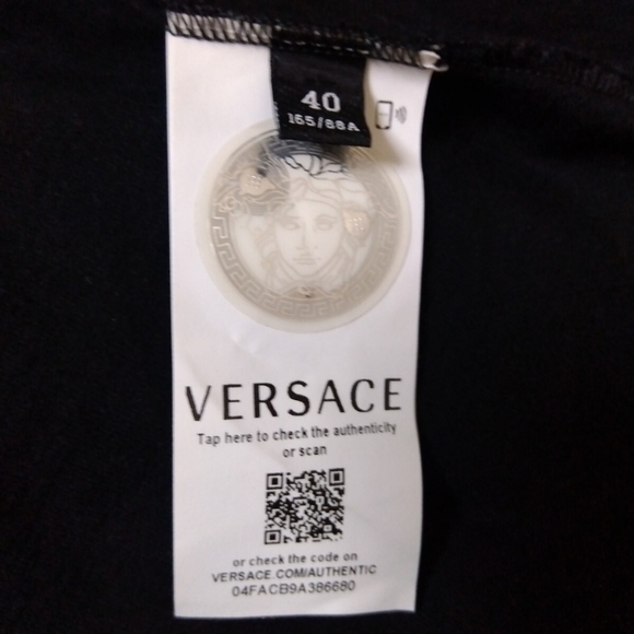 NWOT Versace Medusa Watercolor T-shirt! - Picture 5 of 8